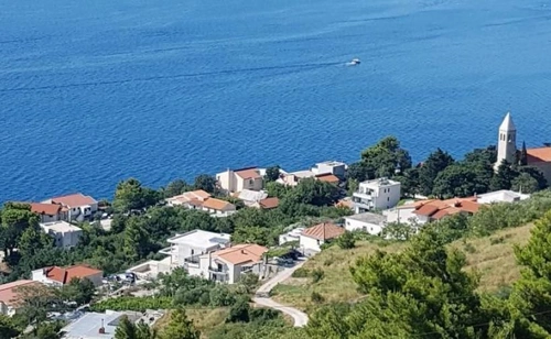 Urban land 1076 m2, Brela, Croatia