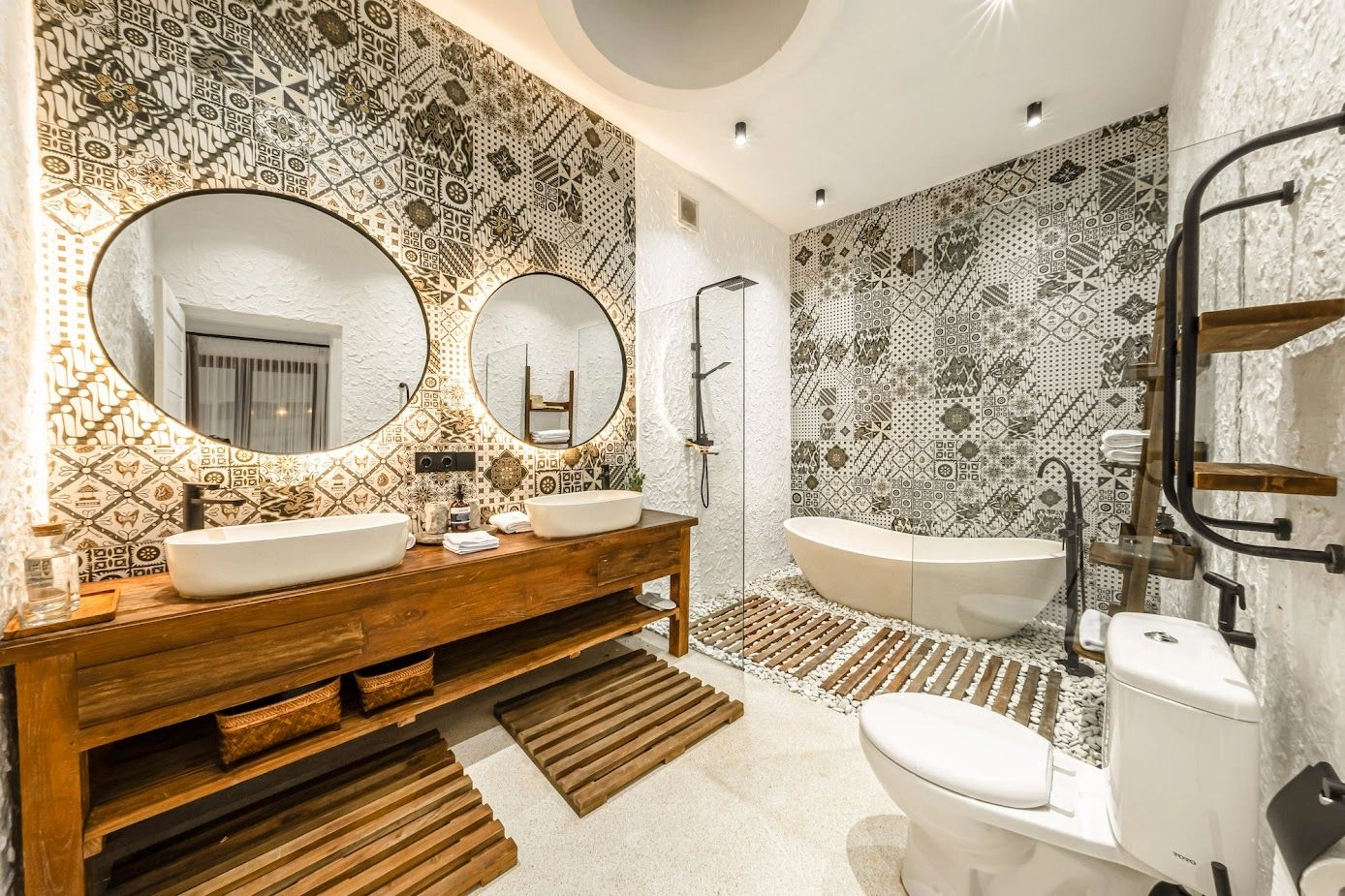 Вилла в отличном районе в центре Бали