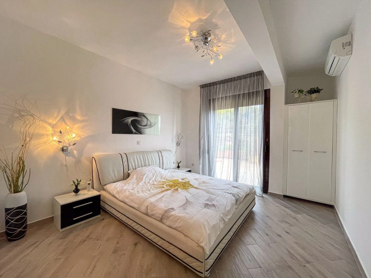 Квартира 242 м2 на Барской Ривьере