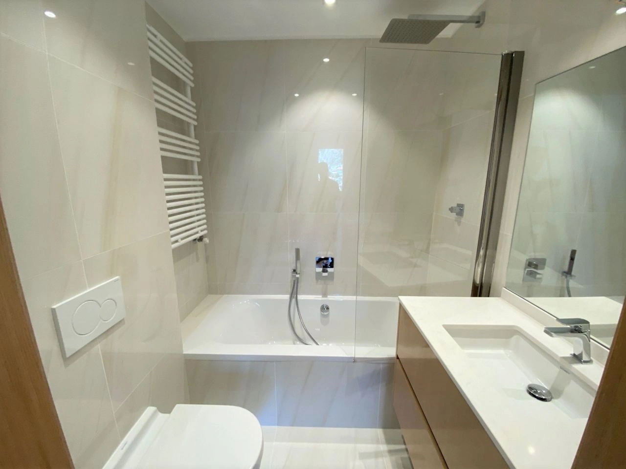 Luxury apartment 135 m2 in Saint-Roman