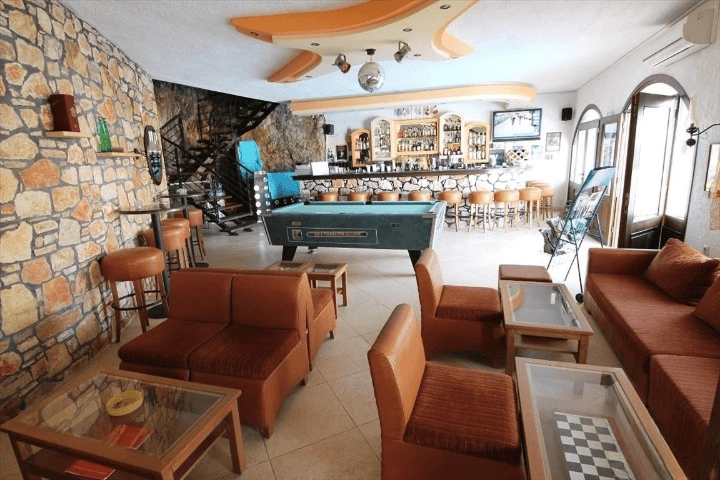 Гостиница на Крите 1400 м²