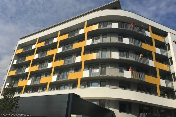 Однокомнатная квартира в новостройке в Братиславе, Словакия