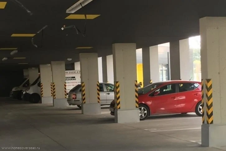 Однокомнатная квартира в новостройке в Братиславе, Словакия