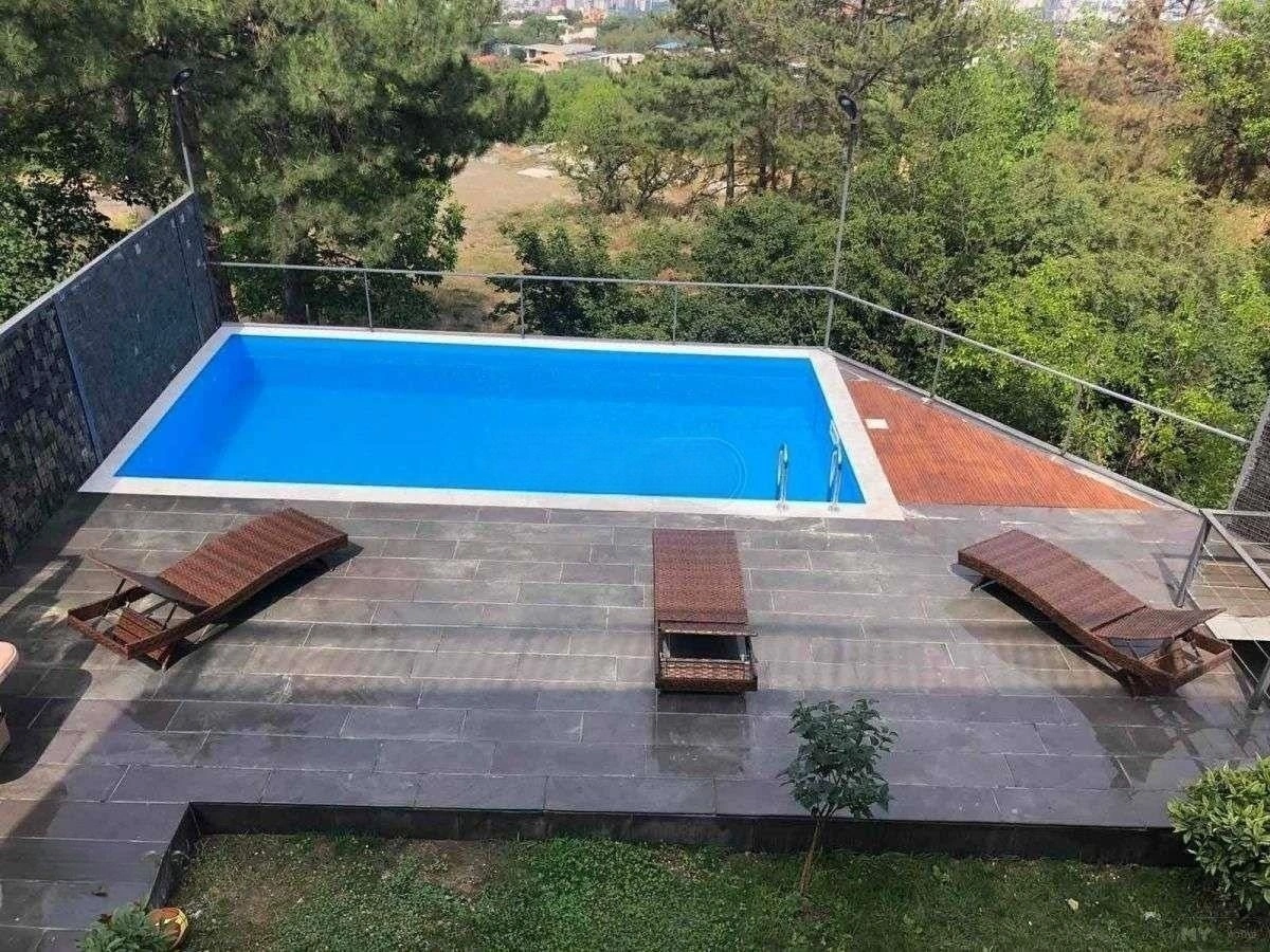 Роскошный дом в лофт-стиле на Тскнетском шоссе