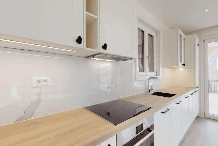 Просторная квартира 2+1 в Lustica