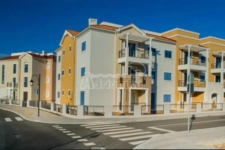 Квартира 62 м2 с мебелью в Лустице