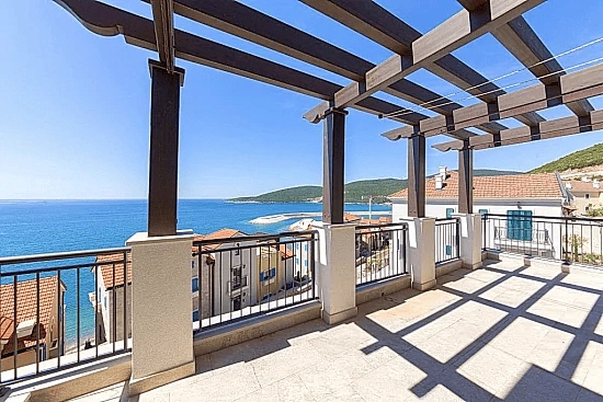 Квартира 1+1 в элитном комплексе Лютика-Бей