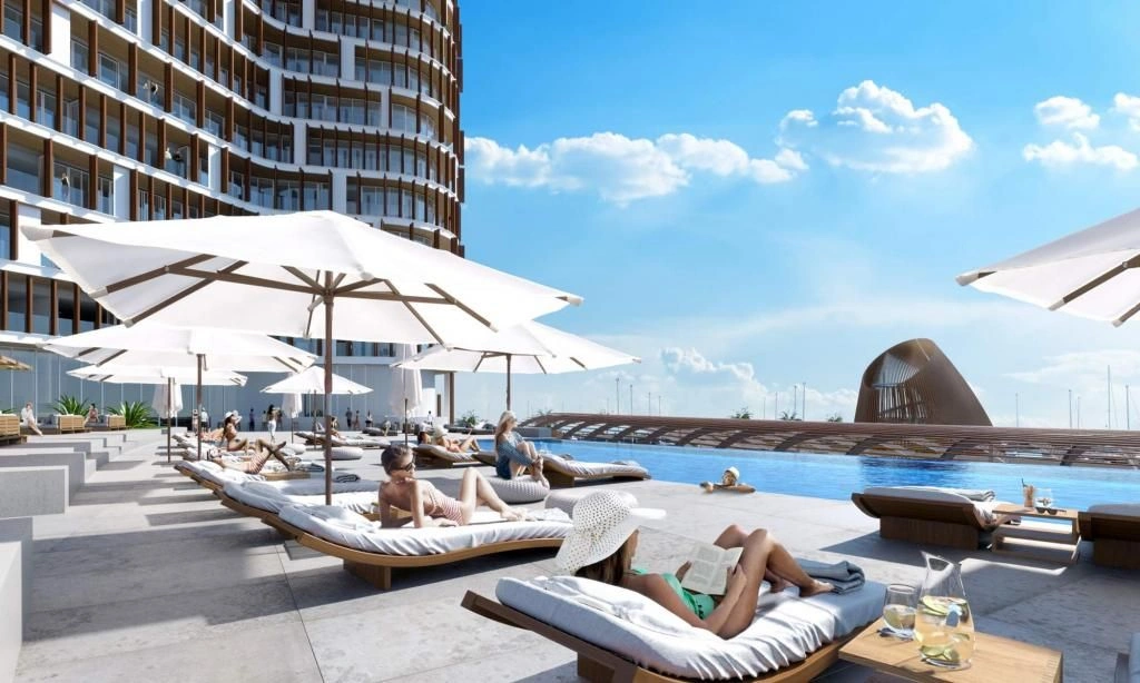 Complex in very center of Ayia Napa area, Cyprus