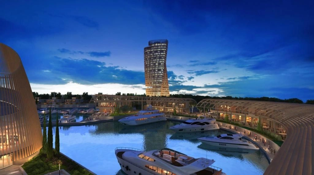 Complex in very center of Ayia Napa area, Cyprus