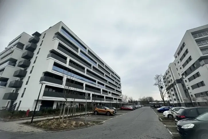 Уютная квартира 1+1 с видом на лес в Познани