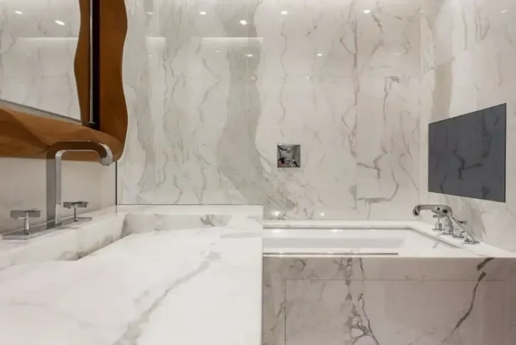 Apartment of 159 m2 in the residence Tour Odéon, Monaco