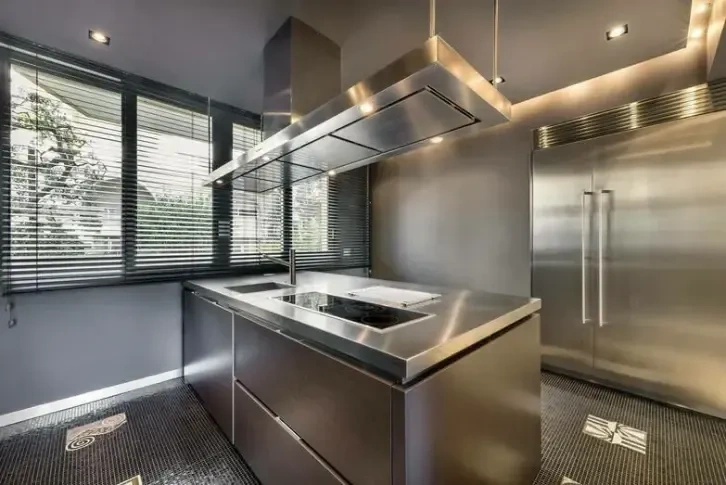 Меблированная квартира площадью 270 м2 с садом в Villa del Sole, Монако