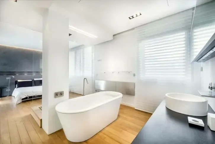 Меблированная квартира площадью 270 м2 с садом в Villa del Sole, Монако