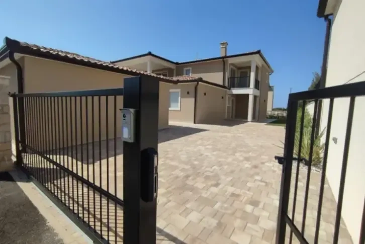 Вилла в престижном районе за € 1625k в Хорватии ✅ VelesClub Int.