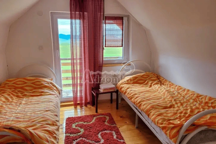 Дом с четырьмя спальнями у склонов в Колашине, Черногория