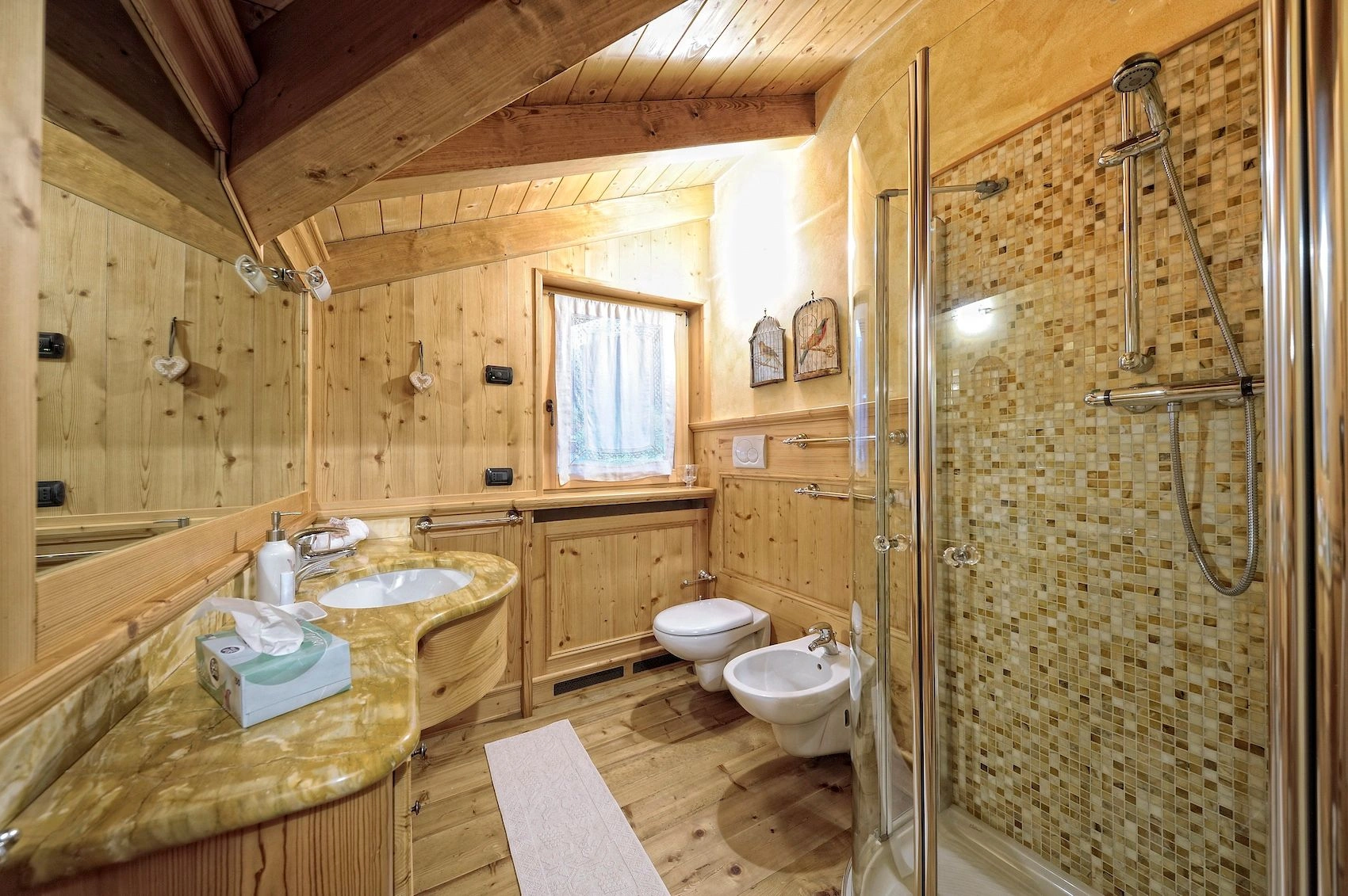 Квартира в Пинцоло с видом на горы