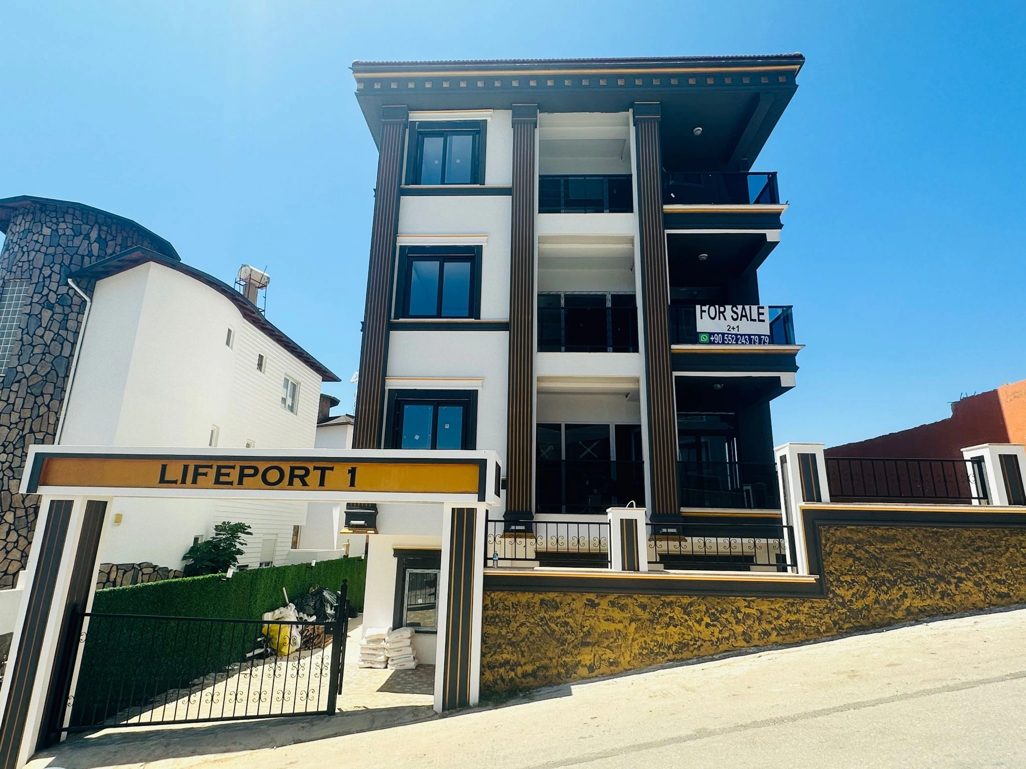 Квартира 1+1 для переезда в Махмутлар