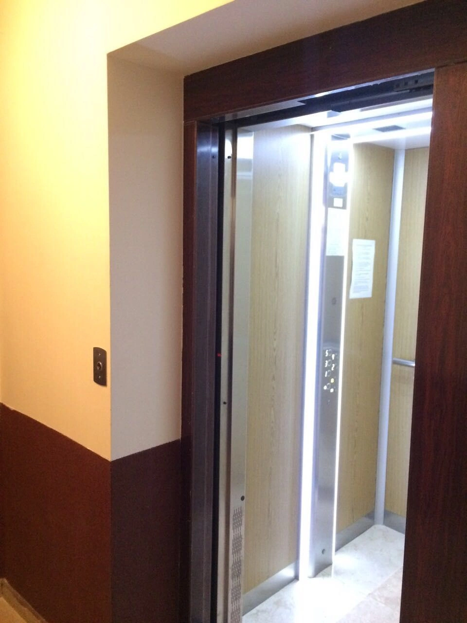 Квартира с просторной террасой в престижном комплексе в Несебре - 48,000 €