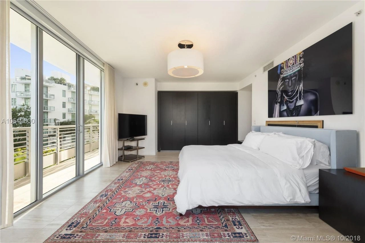 Квартира с продуманной планировкой в престижном районе Майами, США