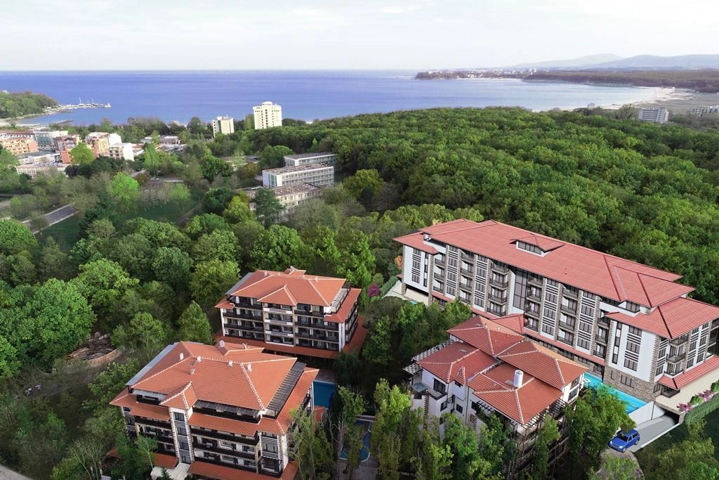 Квартира 60 м² с видом на лес в Приморско, Болгария