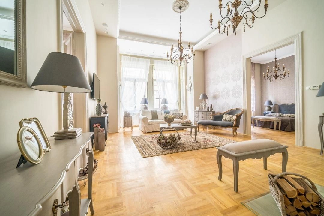 Семейная квартира 143 m2 в Будапеште, Венгрия