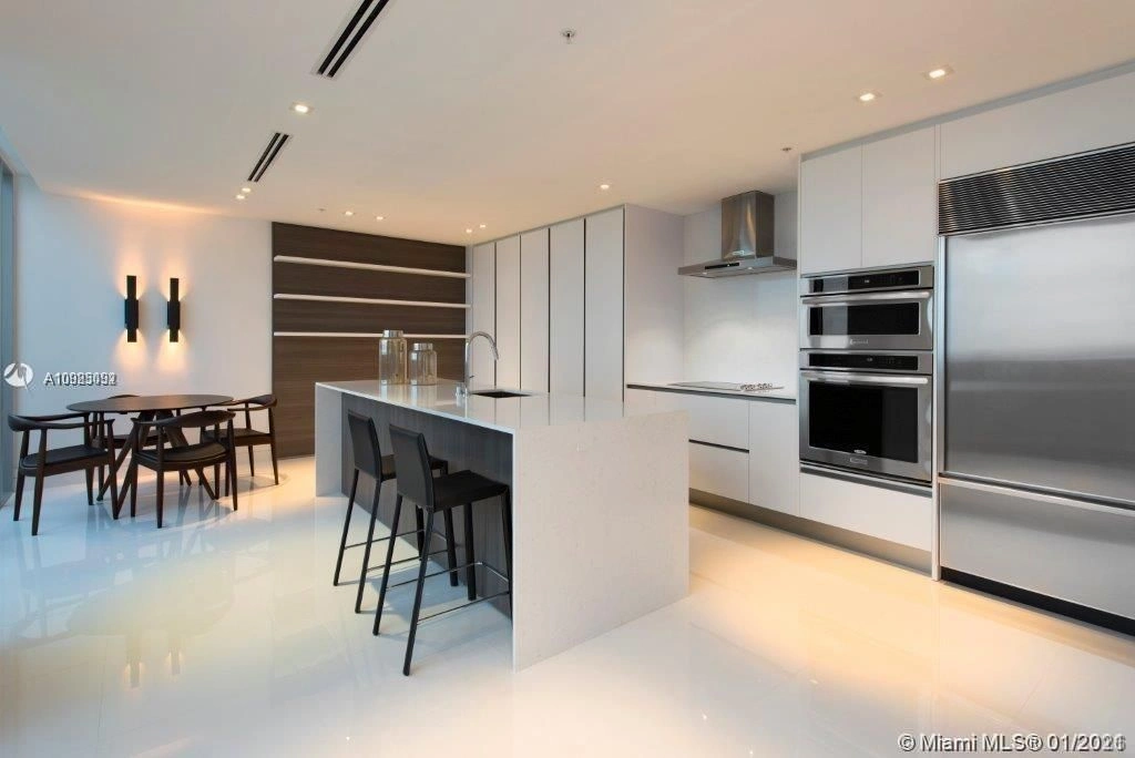 Пентхаус с панорамным видом на океан в Майами, США