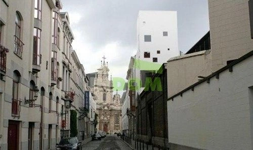 Квартира в центре Брюсселя рядом с площадью Святой Екатерины - 415,000 €