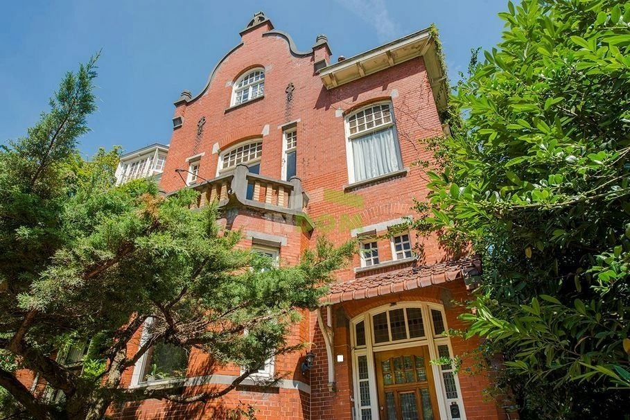 Luxury mansion with terrace in the center of Amsterdam, the Netherlands