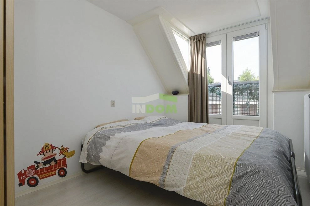 Bright apartment in the south of Amsterdam near the park, Netherlands