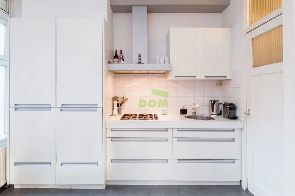 Квартира в доме на канале в Амстердаме, Нидерланды