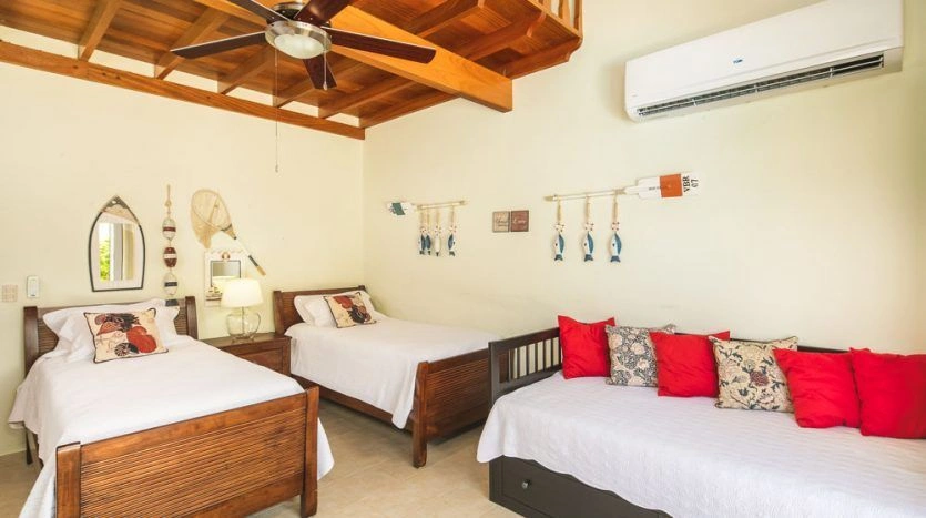 Вилла рядом с пляжем в престижном закрытом комплексе Сосуа, Доминиканская Республика