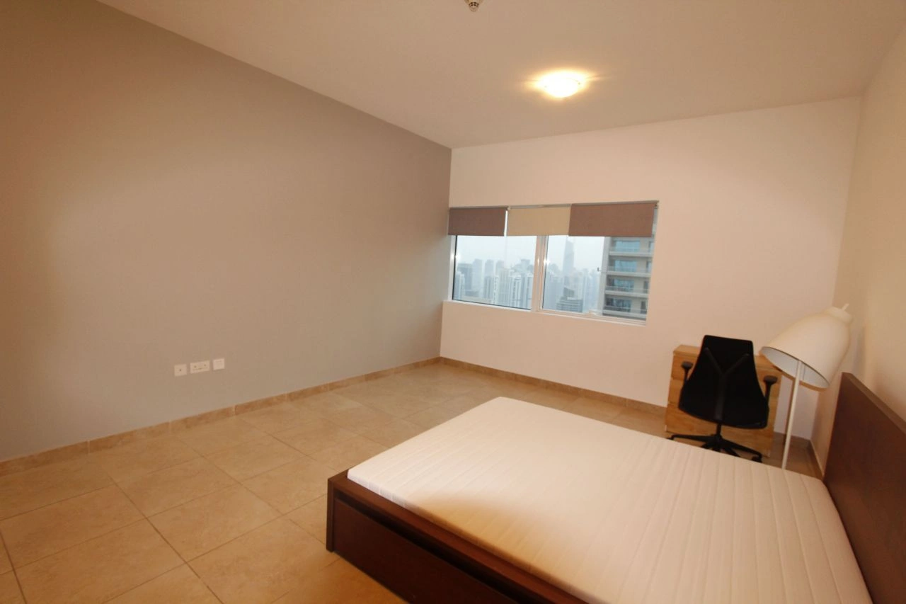 Квартира 80 m2 с видом на гольф‑поля в Дубае