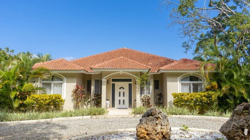 Премиальная вилла с большим бассейном в Сосуа, Доминиканская Республика