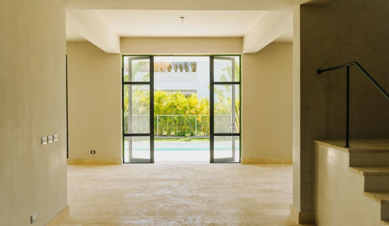 С меблированная вилла в охраняемом комплексе в Пунта-Кане, Доминиканская Республика - $559,100