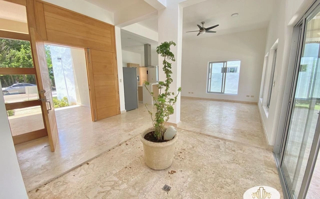 Вилла 3+2 с бассейном в Пунта-Кана, Доминикана