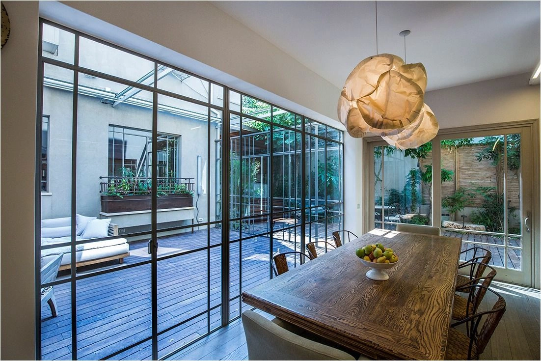 Вилла с частным садом и бассейном в центре Тель-Авива - 25 679 500 $