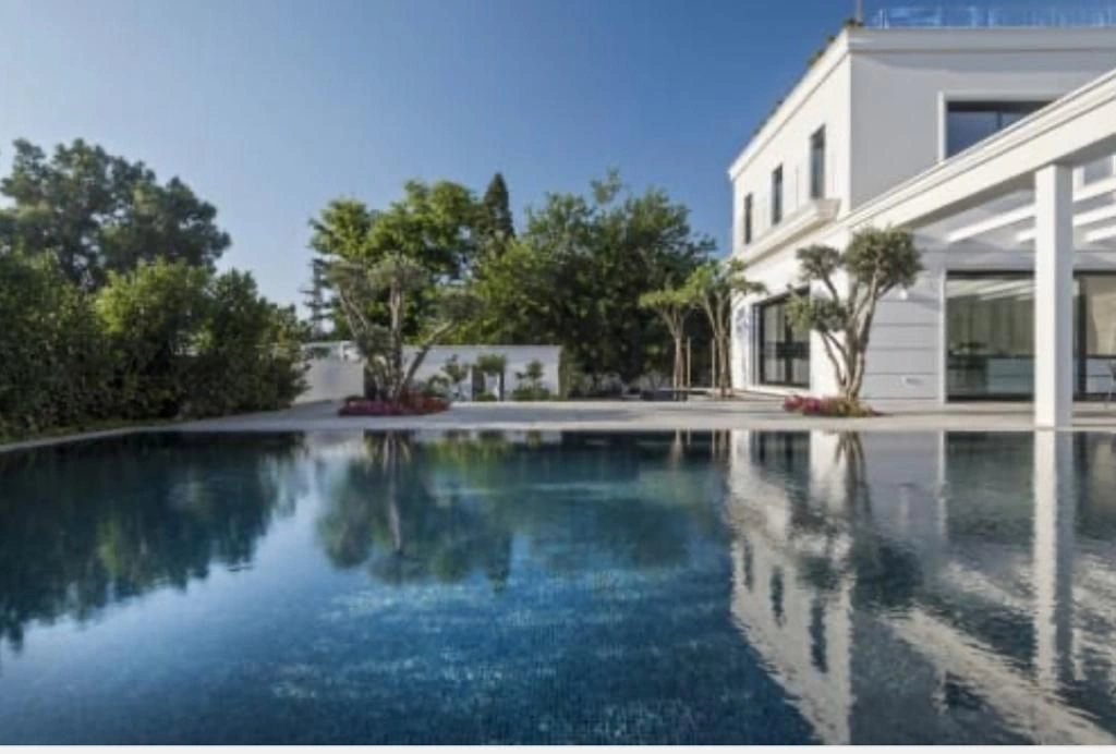 Fully furnished Villa by the sea in Herzliya, Israel