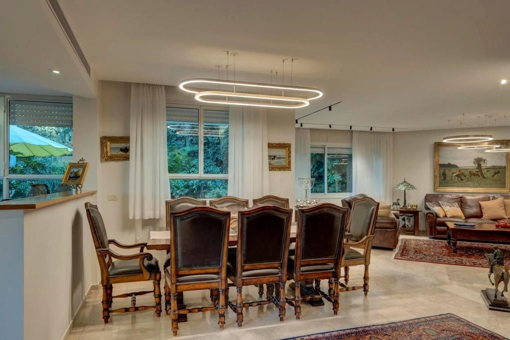 Вилла с бытовой техникой на тихой улице в Рамат-Гане - $4,108,700