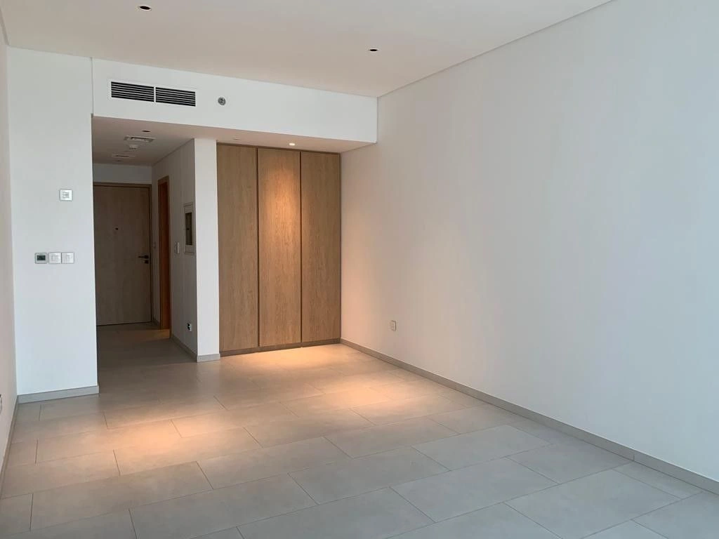 Квартира 48 м2 с видом на Бурдж Халифу и канал Дубая