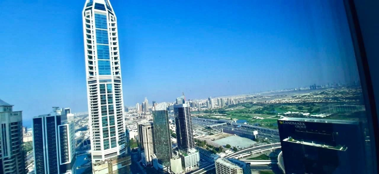 Квартира 80 m2 с видом на гольф‑поля в Дубае