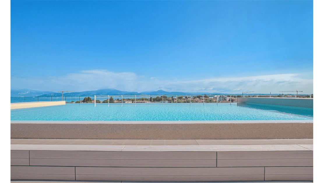 Apartment 90 m2 on Lake Garda