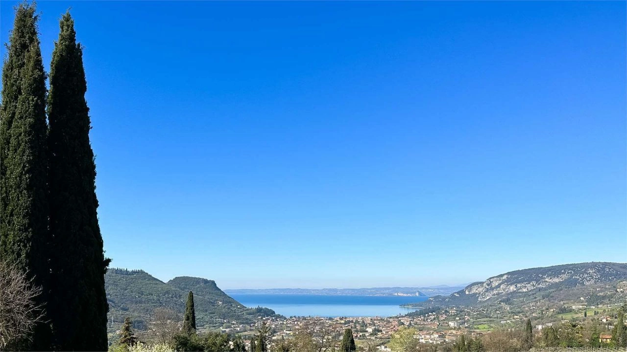 Квартира 110 м2 с видом на озеро