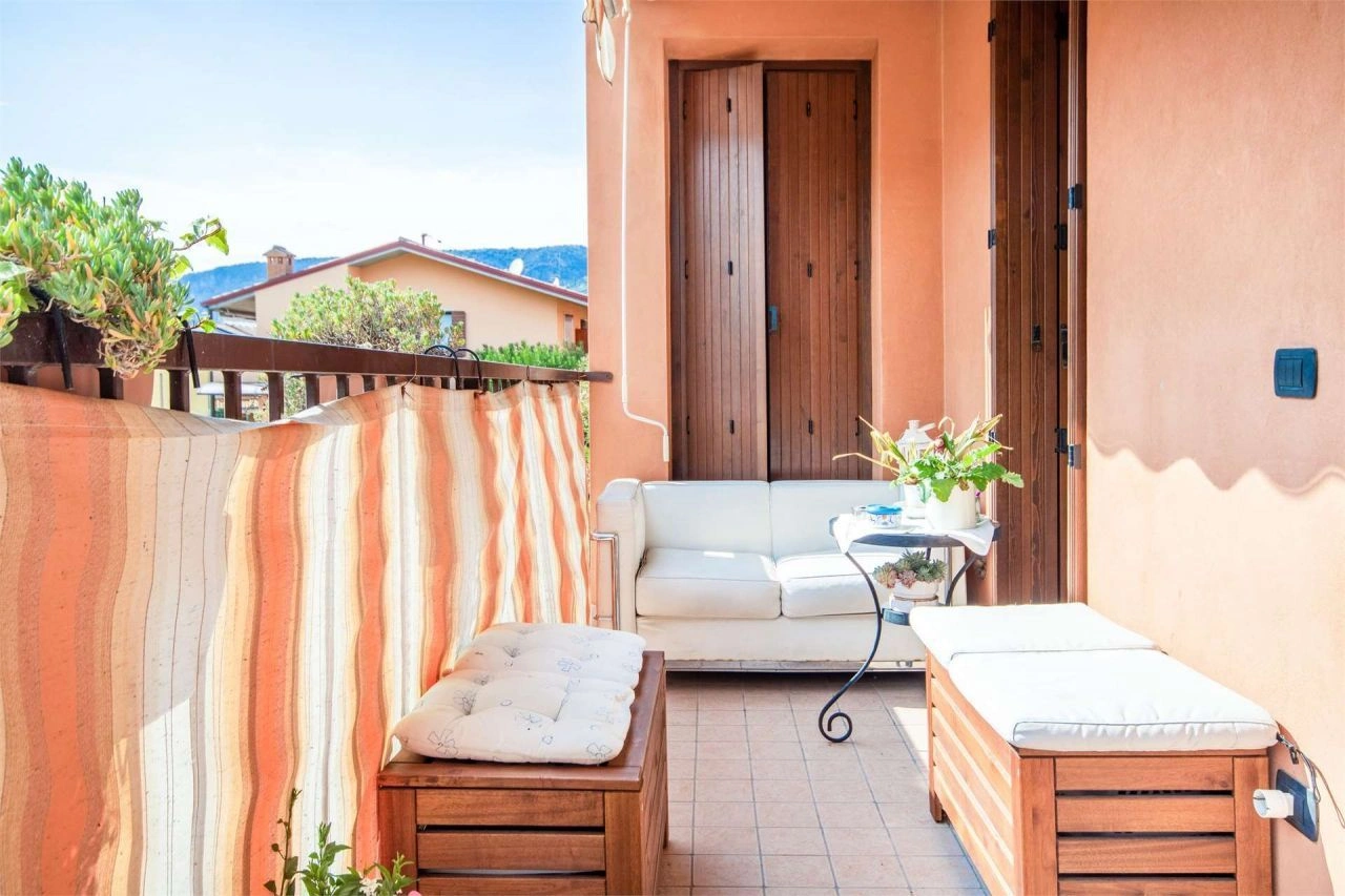 Квартира 100 м2 с бассейном