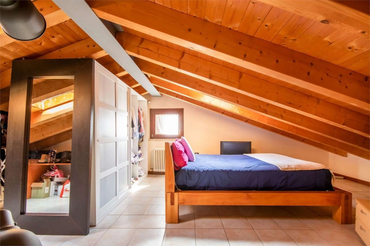 Квартира 100 м2 с бассейном