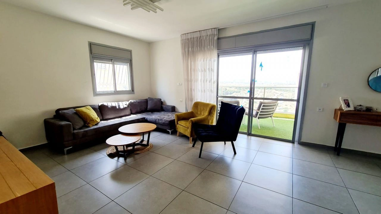 Apartment in a new area of Holon with panoramic views, Israel