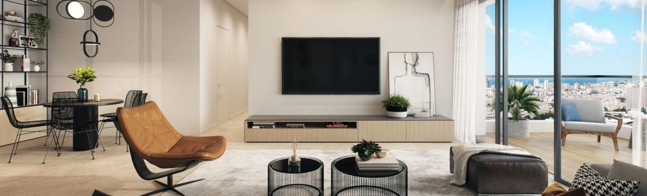 Three-bedroom apartment by the sea in Bat Yam, Israel