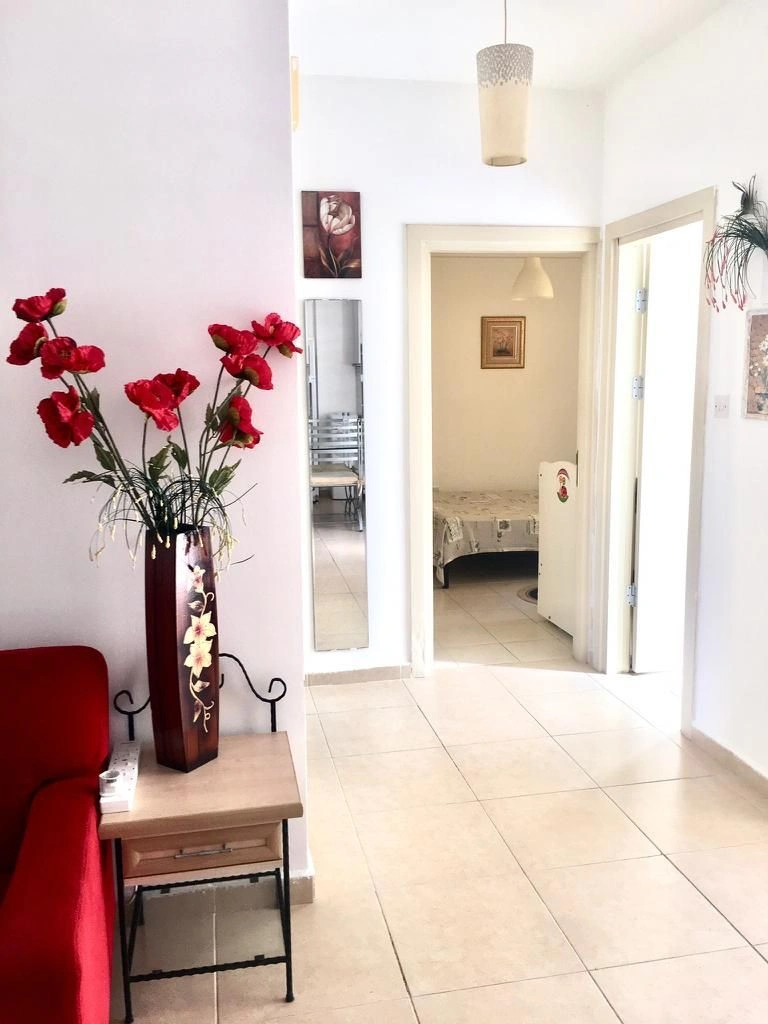 Квартира 2+1 с выходом к бассейну