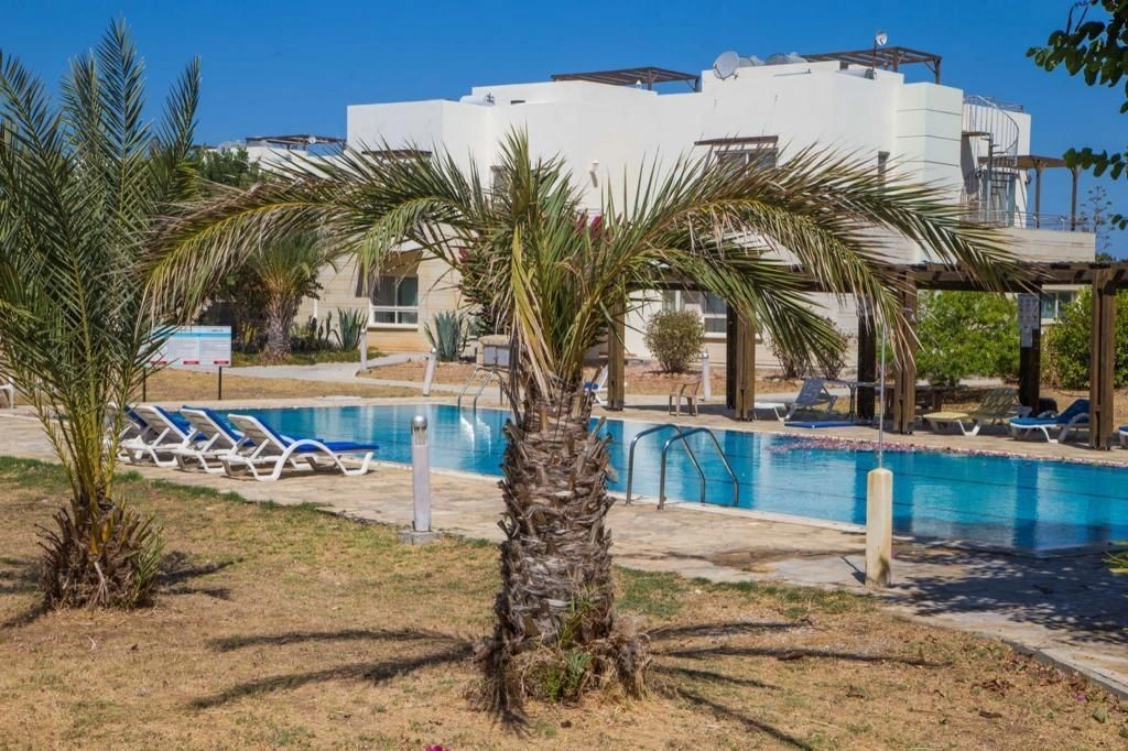 Квартира 2+1 с выходом к бассейну