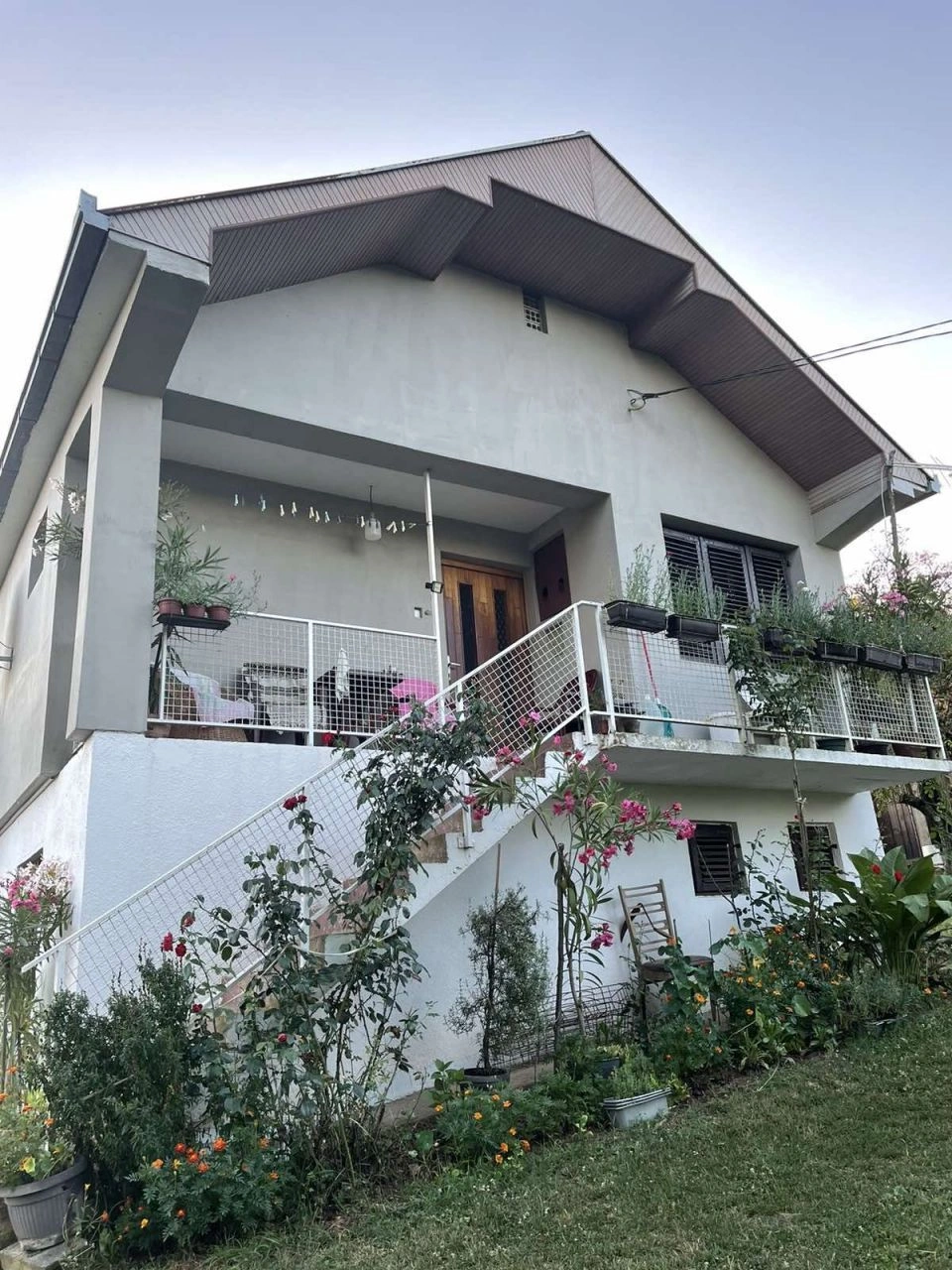 Вилла с просторными террасами в Лознице, Сербия