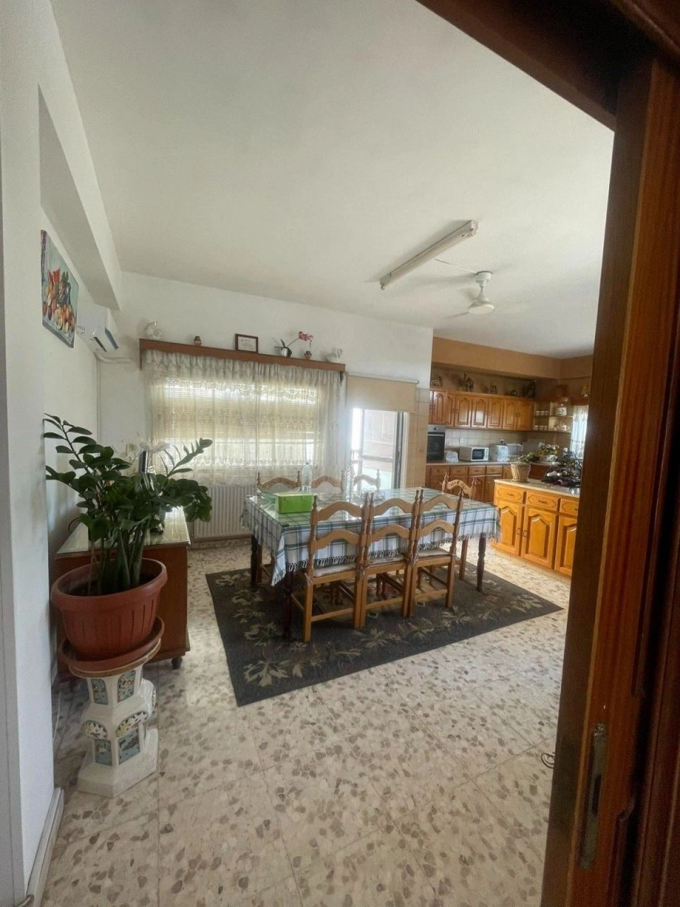 Великолепный таунхаус 4+1 в Ларнаке